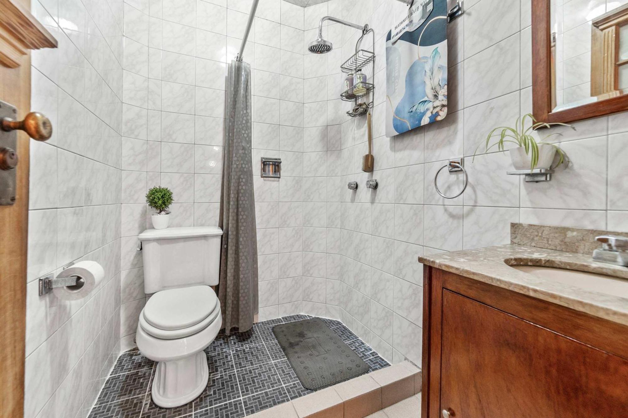 Charming 2-Bedroom Retreat In Lomas De Bezares مدينة مكسيكو المظهر الخارجي الصورة